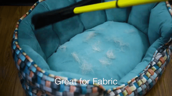 rubber-push-broom-great-for-catching-stubborn-pet-hair.jpg
